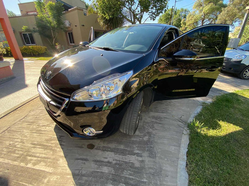 Peugeot 208 Feline 1.6