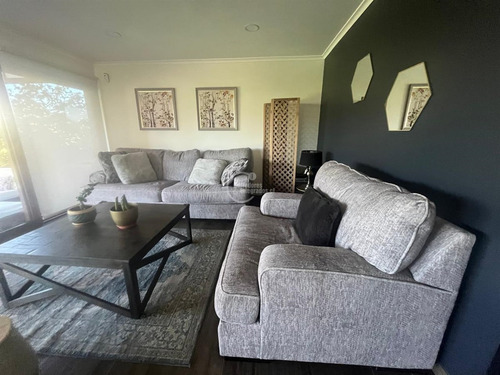 Casa En Venta De 4 Dorm. En Santo Domingo