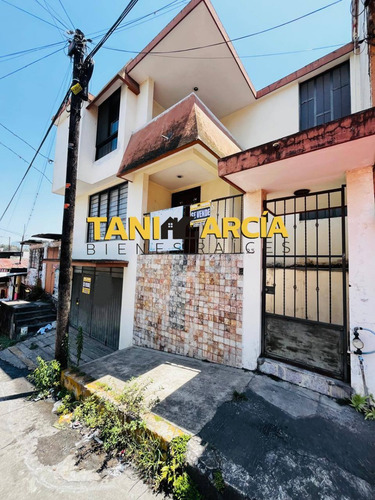 Vendo Casa A Solo 2 Minutos De Walmart Y Sam´s En Fortín.