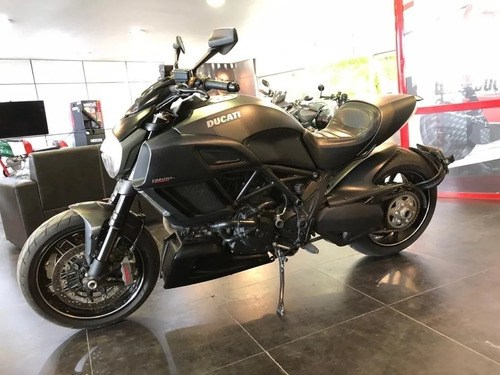 Ducati Diavel Carbon - Excelente Estado!