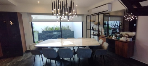 Casa En Venta En Residencial Aqua By Cumbres
