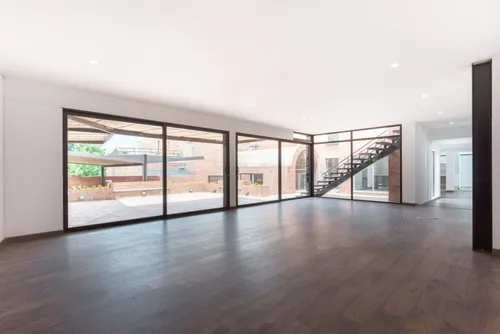 Casa En Venta En Niza Norte. Cod V3805
