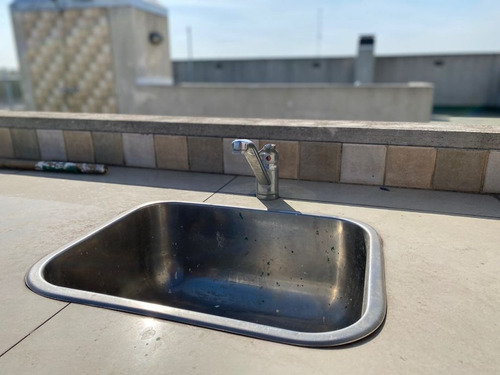 Imagen 6 de 14 de Departamento En Venta En Moreno Centro