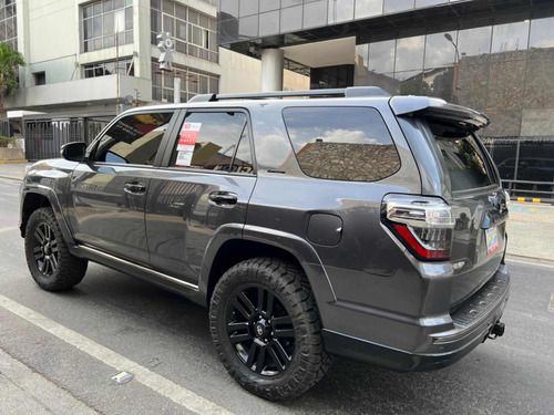 Imagen 4 de 16 de Toyota 4runner 2020 Nigtshade