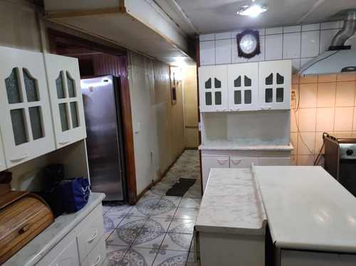 Casa De Hospedaje Sector Av. P. Montt Con Francia