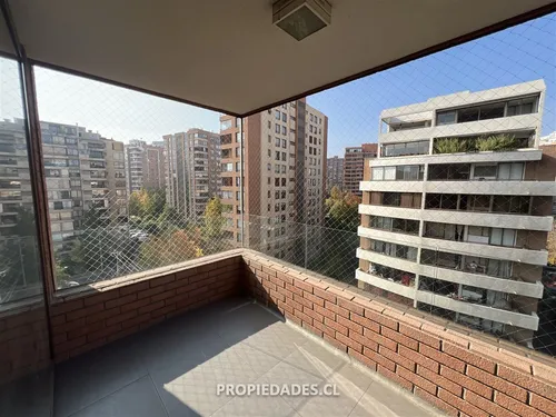 Departamento En Arriendo De 3 Dorm. En Las Condes