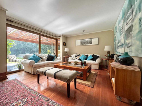 Espectacular Casa En Lo Barnechea (101647)