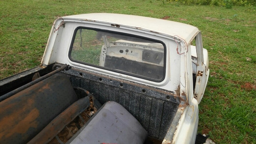 Fiat 147 Pick Up Carroceria Completa Mas Sem Mecanica Latari
