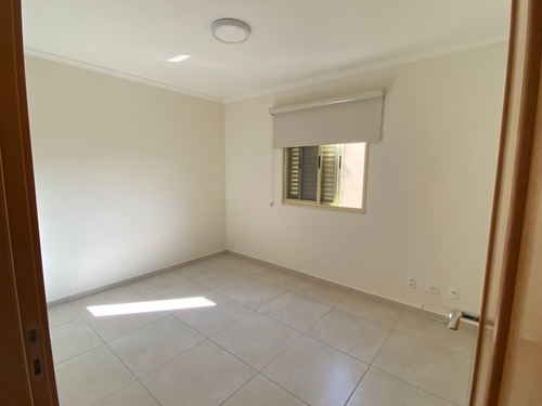 Ótimo Apartamento Em Atibaia! 2 Quartos (1 Suíte) Já Com Ar Condicionado Na Sala E Suite. Benheiros Prontos E Cozinha Planejada!