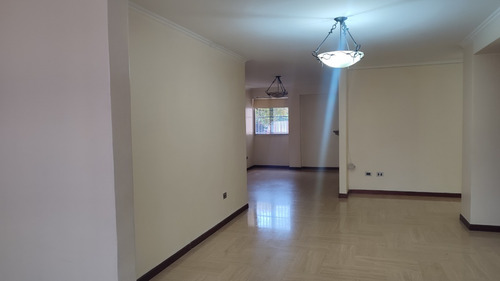 El Marques Inmobinter/united Brokers Alquila Apto Comodo 135 M2 Sin Muebles Para Ejecutivo De Empresa