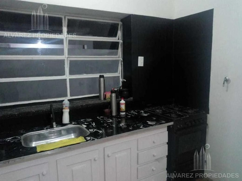 Imagen 8 de 9 de Casa 3 Ambientes Venta Caseros Oportunidad