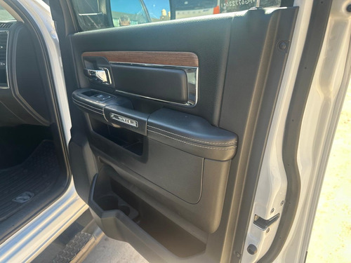 RAM 1500 5.7 Laramie Atx V8