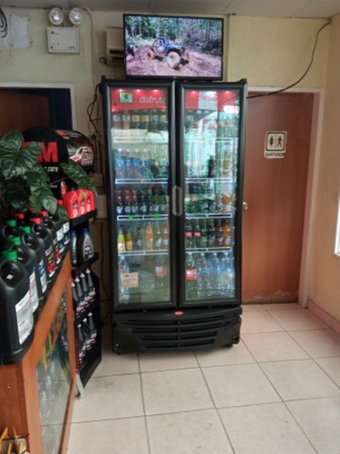 Imagen 2 de 12 de Vendo Local Con Auto Lavado 600mts2 San Bernardino 9474