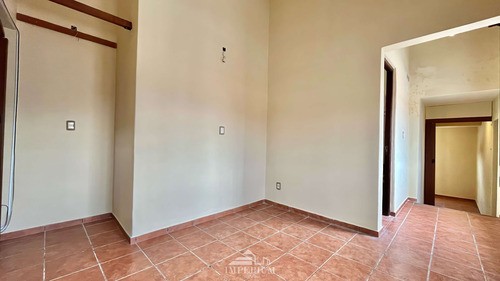 Casa De Altos De 2 O 3 Dormitorios En Malvin, Sobre Av. Estanislao López