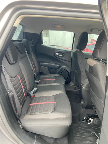 Fiat Toro 1.8 16v Evo Flex Freedom At6
