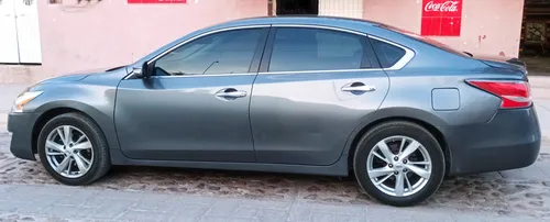 Nissan Altima 2.5 Advance Cvt