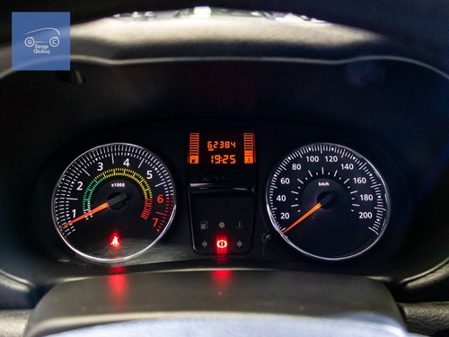 Imagen 4 de 18 de Renault Clio Mio Confort 1.2 5ptas 2016