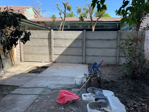 Arriendo Sitio, A 3 Cuadras De La Plaza Pte Alto