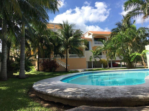 Imagen 1 de 27 de Elegante Residencia En Venta En Bonfil, Cancun C2423