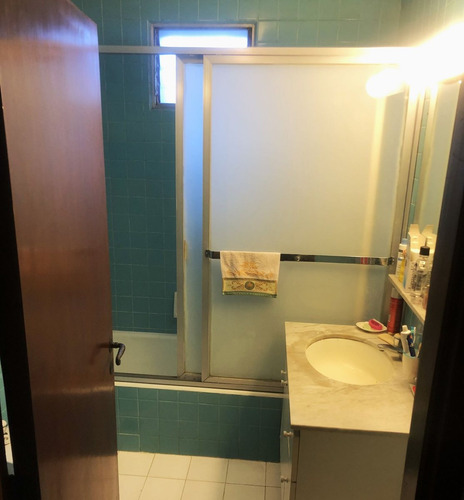 Chalet Estilo Español 5 Amb. En Piñeyro-avellaneda