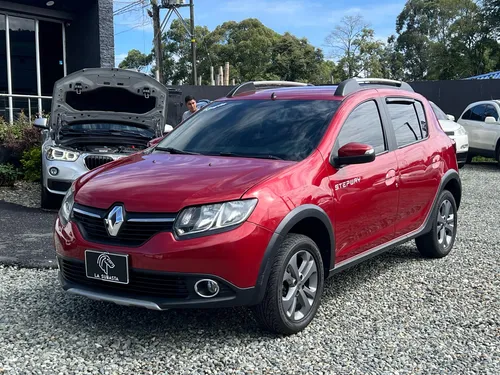 Renault Stepway 1.6 Dynamique / Intens Automática