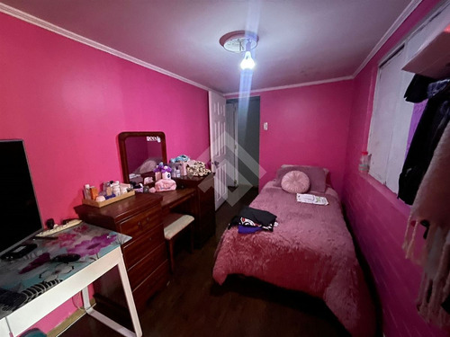 Casa En Venta De 3 Dorm. En Maipú