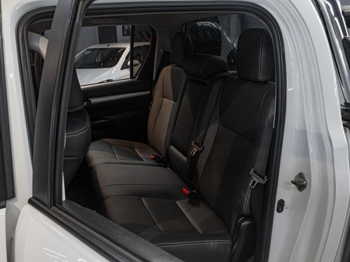 Toyota Hilux 2.7 Sr Cab. Dupla 4x2 Flex Aut. 4p