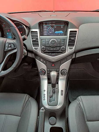 Imagem 7 de 15 de Chevrolet Cruze 1.8 Lt 16v Flex 4p Automático 2014