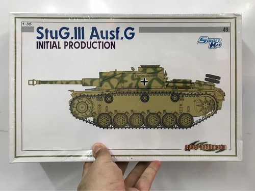 Cyber Hobby 1:35 Stug.iii Ausf.g Initial Production