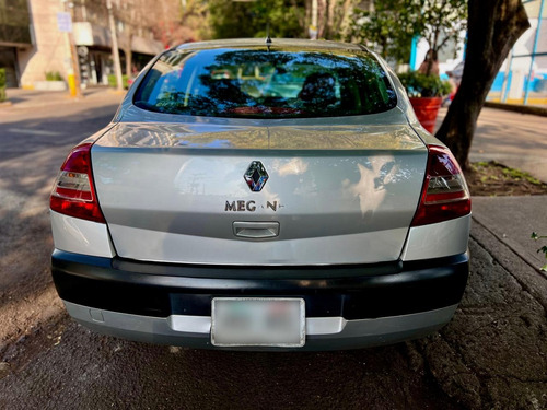Renault Megane Ii Mod. 2008 Excelente Estado Calcomanía Cero