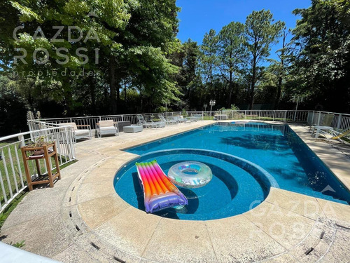 Imagen 15 de 15 de Hermosa Propiedad Con Piscina En Saint Thomas Norte, Canning.