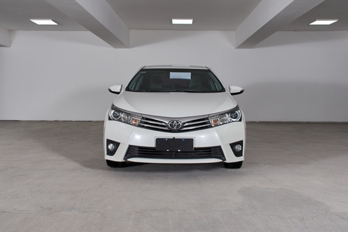 Imagen 8 de 15 de Toyota 2016 Corolla 1.8 Xei L/14
