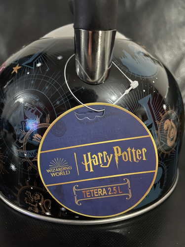 Harry Potter Wizardign World Tetera No Figura (Usado)