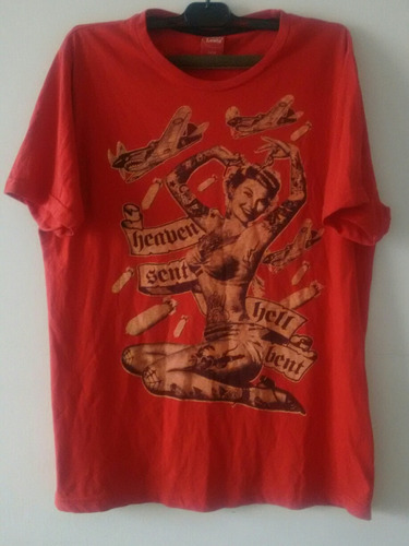 Polera Manga Corta Roja Talla L Robert Lewis