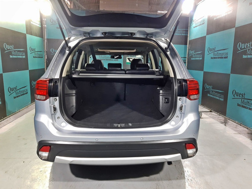 Mitsubishi Outlander 2.0 16v 160cv Aut. 2016/2017