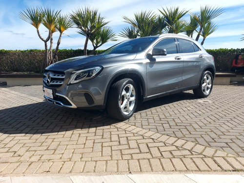 Mercedes-Benz Classe GLA 1.6 Advance Turbo Flex 5p