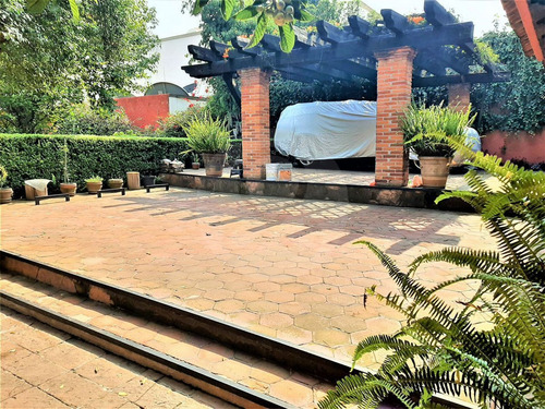 Casa En Venta En Bosque De Las Lomas