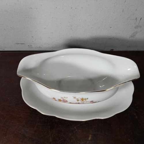 Imagem 2 de 8 de Molheira Porcelana Renner Antiga Ótimo Estado
