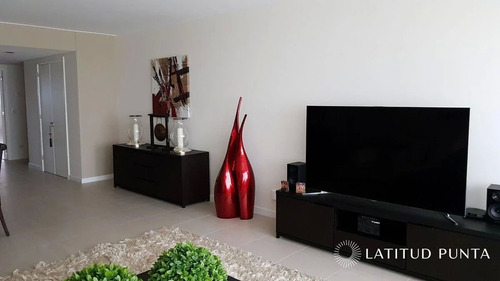 Imagen 2 de 14 de Apartamento En Le Parc, 2 Suites