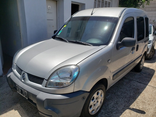 Renault Kangoo 1.6 2 Furgon Confort 5as Lc Cd 2011 (gnc)