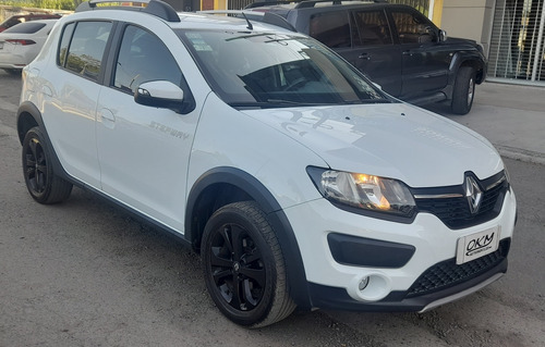 Renault Sandero Stepway 1.6 Privilege 105cv