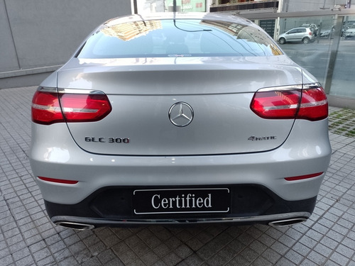 Imagen 5 de 14 de Mercedes-benz Clase Glc 2018 2.0 Glc250 300 4matic Atomático