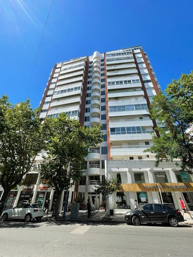 Vendo Departamento 5 Ambientes Impecable Con Cochera -  Vista Shopping Los Gallegos