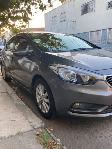 Kia Cerato 1.6 Ex At6