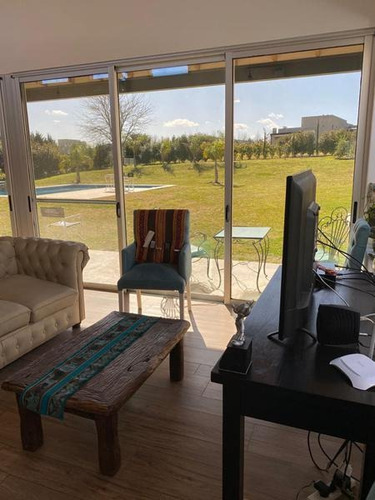 Casa 3 Dorm Parque 2500m2 Pileta Financiacion Barrio Cerrado Chacras De La Reserva
