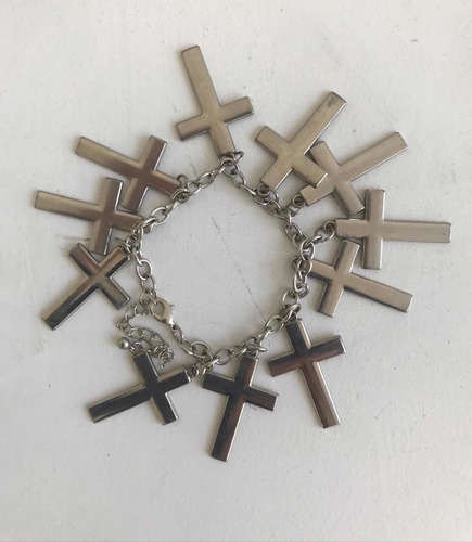 Pulsera Cruces Gothic Metálico Plateado