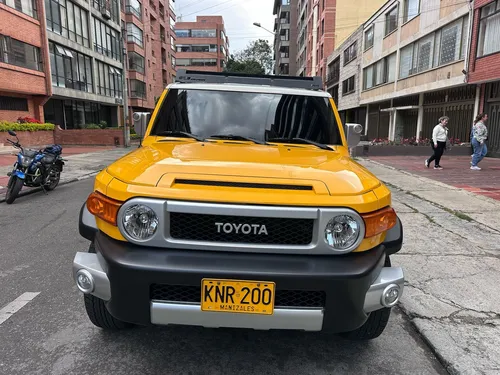 Toyota Fj Cruiser 4.0 V6 At 4x4