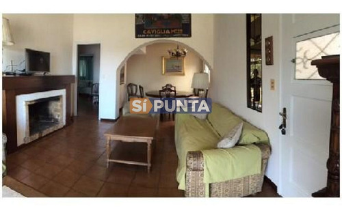 Imagen 2 de 14 de Casa En Playa Mansa - Punta Del Este