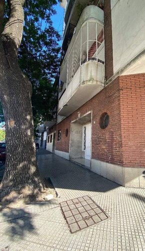 Venta Departamento Dos Ambientes Frente 55m2 Almagro.