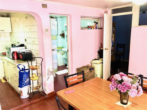 Gran Precio!! 2 Casas Juntas En 177 M2 De Terreno En Calle E